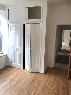 Rented by New York Realty | media 25