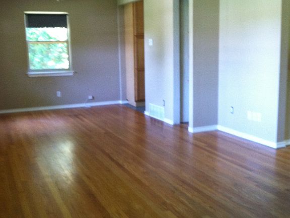 LR & DR combo, Hardwood flr