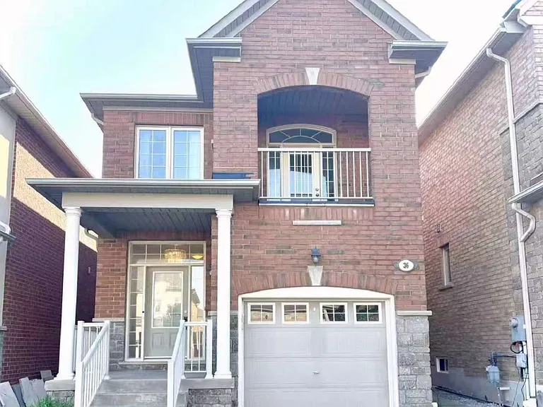 36 Alex Black St — Photo 1