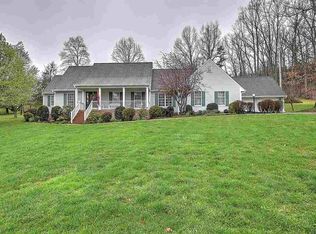 223 Hollowtree Ct, Greeneville, TN 37745