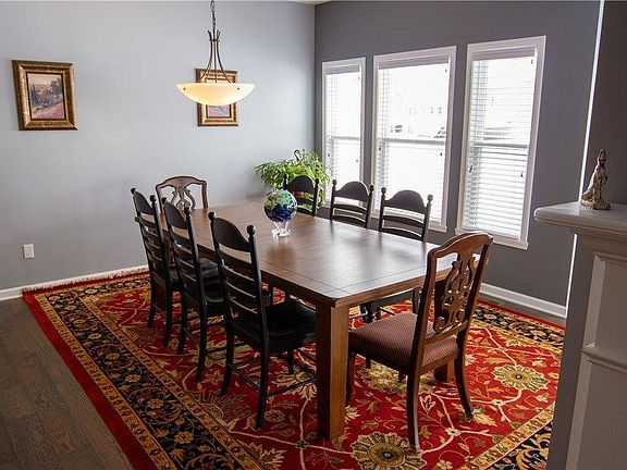 5th image of 30 Spotts Cir