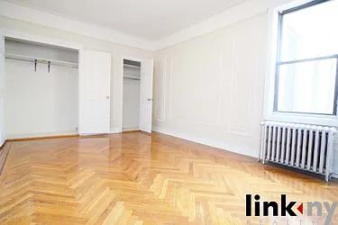 Rented by Link NY Realty