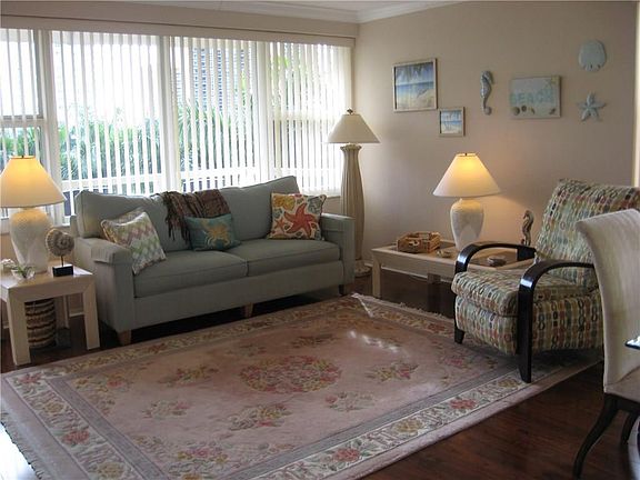 4th image of 3333 SE 34th Street #415