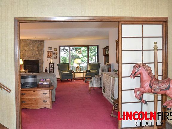 4th image of 1801 Camden Pl