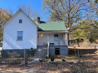 208 Magnolia St, La Fayette, GA 30728