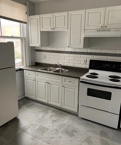 33 Senator Ave #1 — Photo 4