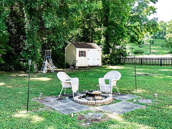4th image of 24305 River View Dr