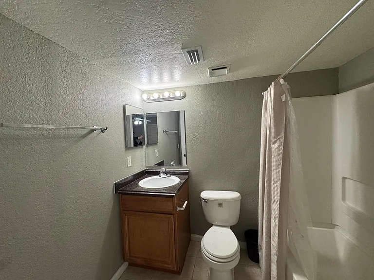 2210 Yankee Pl #316 — Photo 7