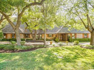 3805 Hollow Creek Rd, Benbrook, TX 76116