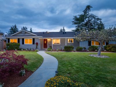 10481 Creston Dr, Los Altos, CA, 94024