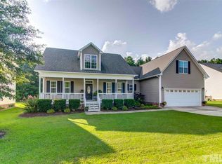 320 Winston Pointe Dr, Clayton, NC 27520