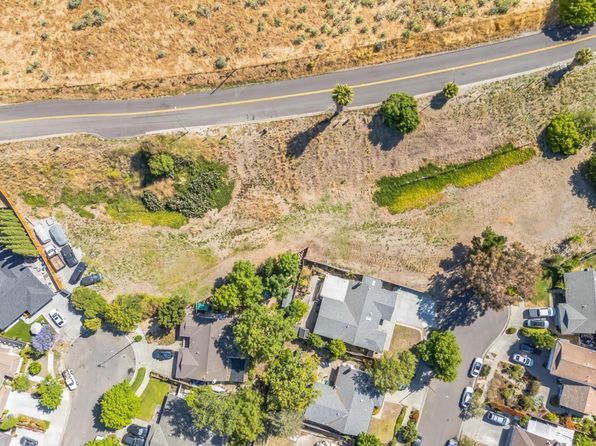 Property image for 3669 Lisbon Ct, San Jose, CA 95132