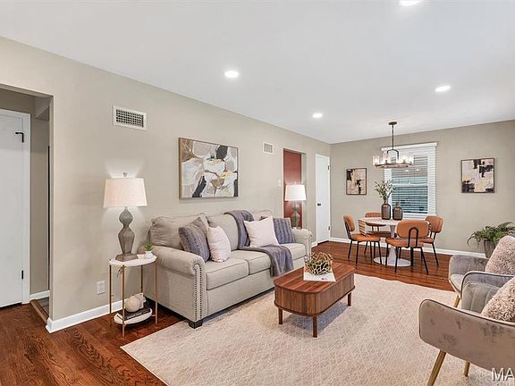 2nd image of 10814 Vargas Dr
