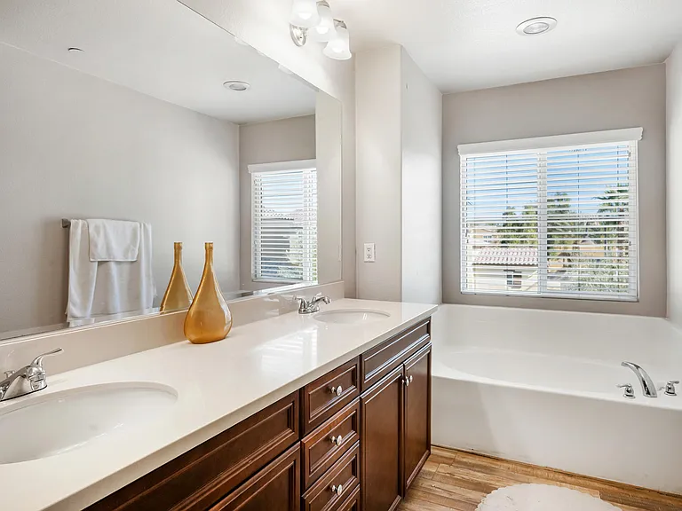 520 Calle Vibrante #520 — Photo 42