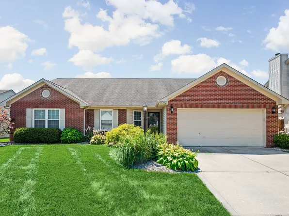 12992 Dellinger Dr, Fishers, IN 46038