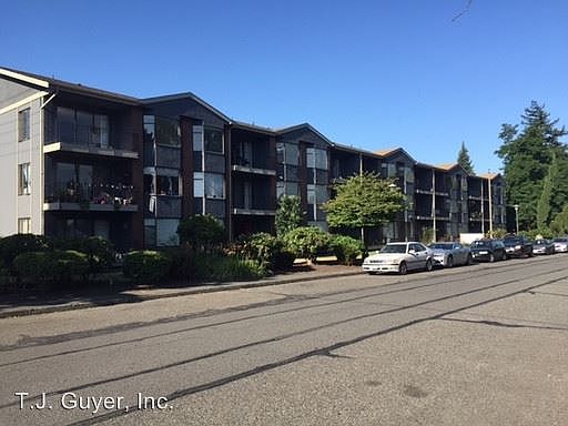 1st image of 400 Wheeler St S APT 202