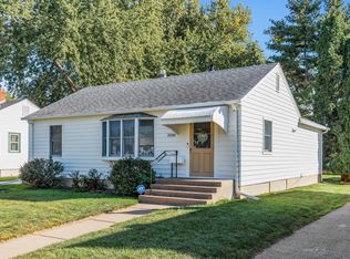 2036 Case Ave E, Saint Paul, MN 55119