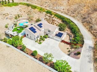 2897 Cambria Ct, Colton, CA 92324