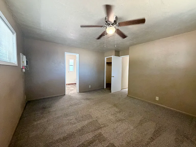 6708 Odessa Way — Photo 8