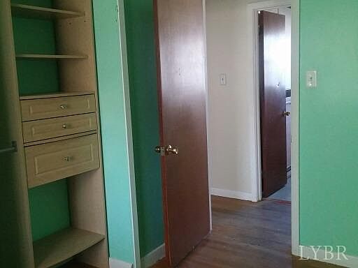 5th image of 1886 Rainbow Forest Dr