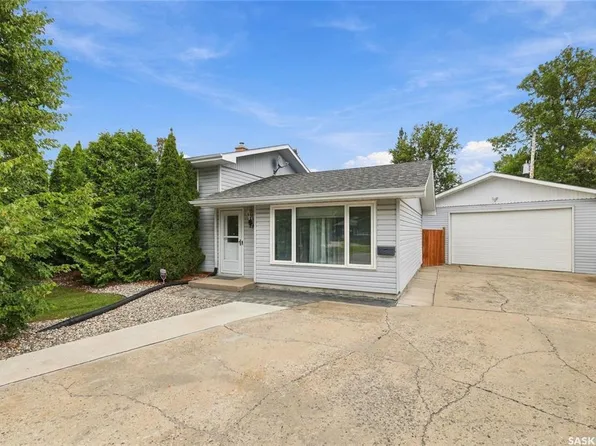 19 Sampson PLACE, Regina, SK S4R 4R5