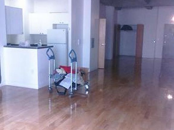 3rd image of 275 Park Ave APT 3J