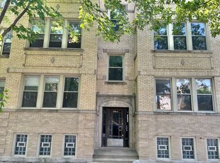 2709 W Wellington Ave #2, Chicago, IL 60618