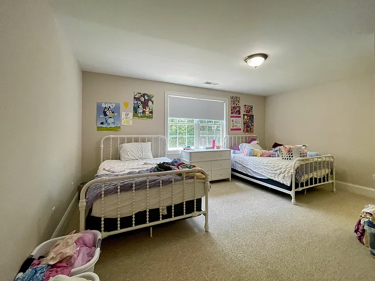 5 Beech Crest Rd — Photo 38