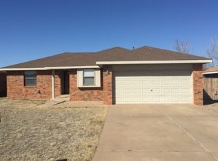 2204 Country Meadows Dr, Clovis, NM 88101