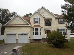 53 Old Main Shore Rd, Barnegat, NJ 08005