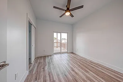 3005-3007 Brereton St #3 — Photo 19