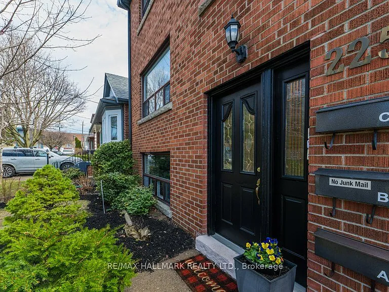 225 Woodville Ave #MAIN — Photo 38