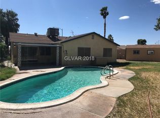 7082 Pinebrook Ct, Spring Valley, NV 89147
