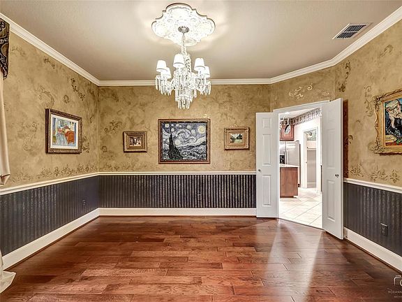 5th image of 1501 Brimwood Dr