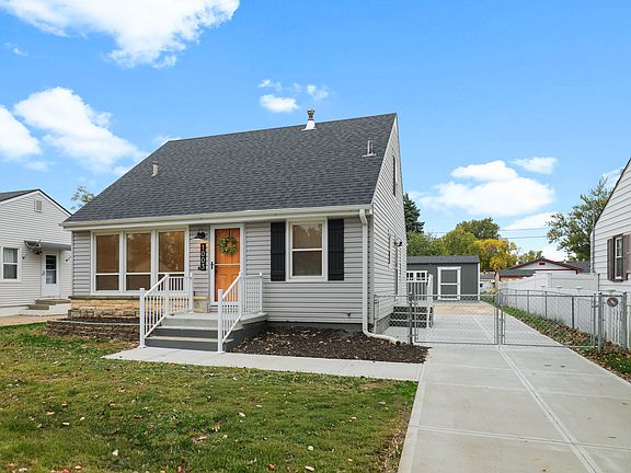 2nd image of 1003 Hopkins Dr