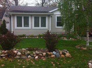 6720 Huron Dr, Caseville, MI 48725