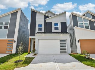3008 La Rambla Dr, Houston, TX 77047