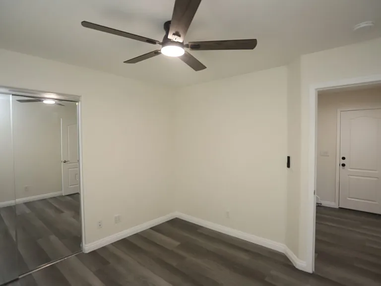 1968 Cherry Ave #12 — Photo 13