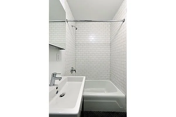 Rented by Aether Property Group | media 53