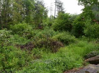 176 Hickory Ave, Daniels, WV