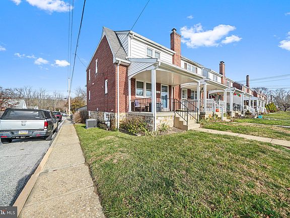 2nd image of 353 William St