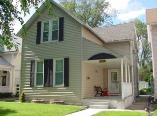 1017 Monroe St, Quincy, IL 62301