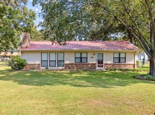 21743 Shore Dr, Chandler, TX 75758