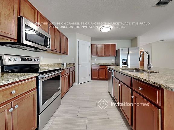 5th image of 11617 Winterset Cove Dr