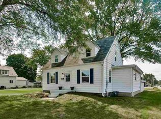 201 Grand Blvd, Loves Park, IL 61111