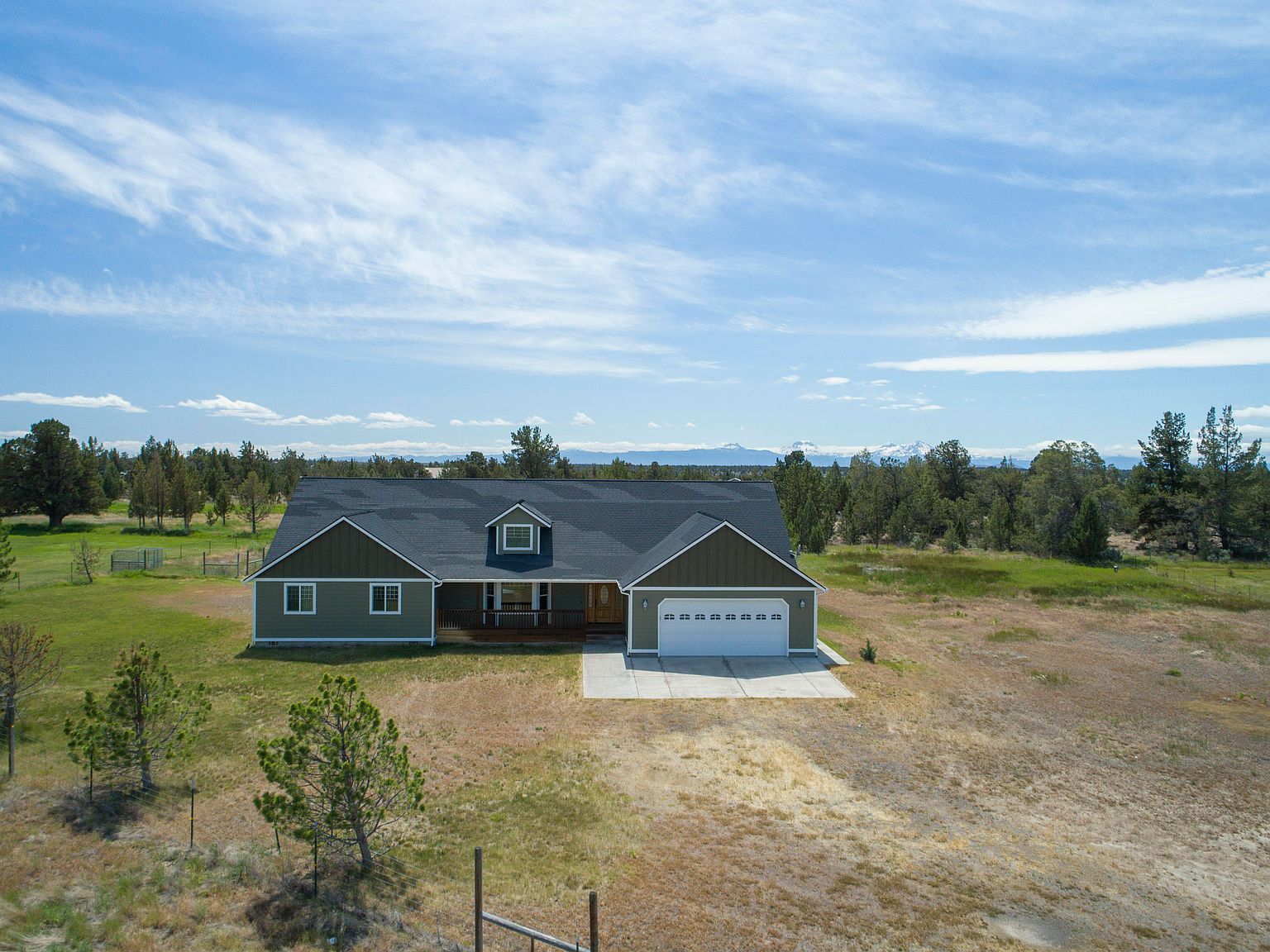 414 SW Bent Loop, Powell Butte, OR 97753 Zillow
