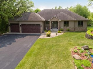 9739 240th Avenue Nw, Livonia TWP, MN 55330