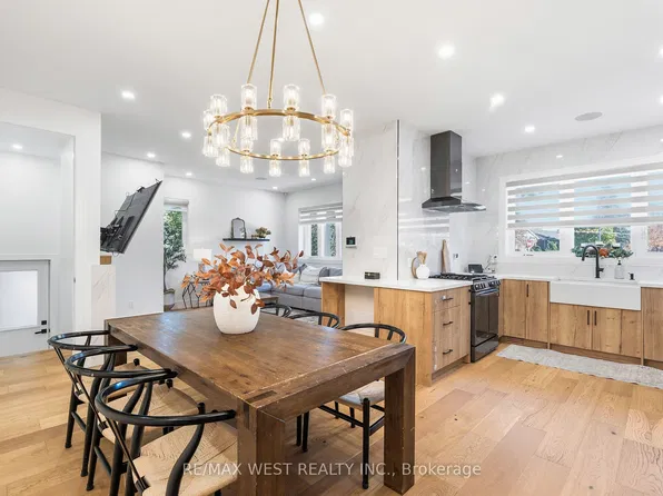 42 Woolton Cres, Toronto, ON M6M 4K9