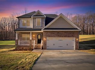 6055 Frye Bridge Rd, Clemmons, NC 27012