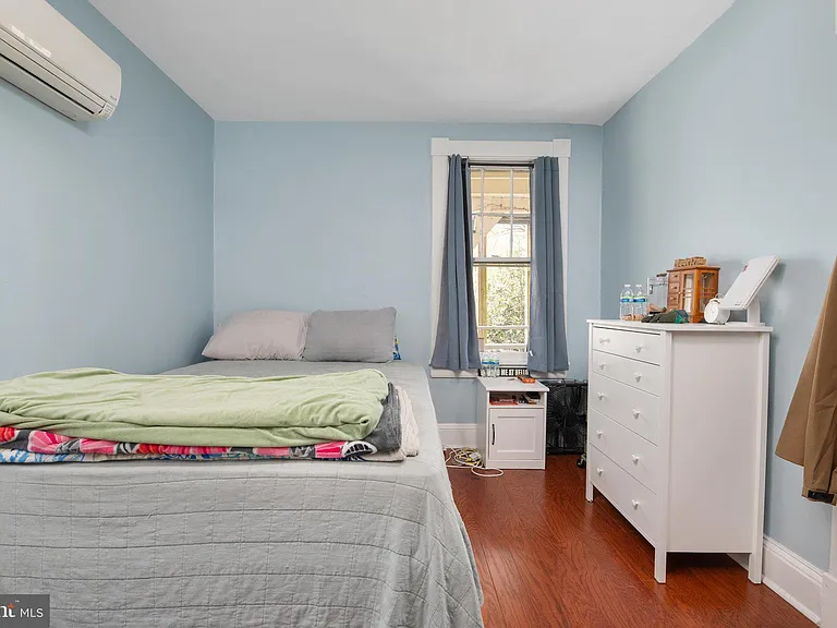 104 Maple Ave #4 — Photo 10